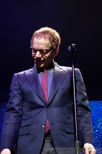Danny-Elfmans-Music-from-the-Films-of-Tim-Burton-Concert-Review-2013-Halloween-Nokia-Theatre-LA-Live-October-31-001-RSJ