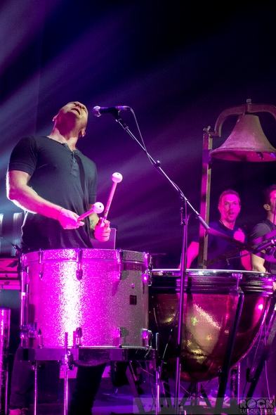 Coldplay-Kids-Company-Under-1-Roof-Concert-Review-Event-December-19-2013-Photos-Videos-101-RSJ