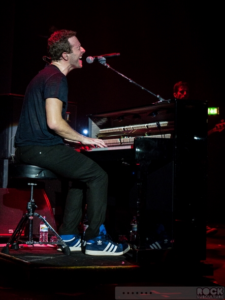 Coldplay-Kids-Company-Under-1-Roof-Concert-Review-Event-December-19-2013-Photos-Videos-201-RSJ