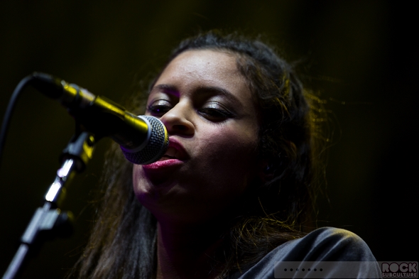 Crisis-Presents-Concert-Review-2013-Jake-Bugg-Bastille-AlunaGeorge-Foxes-Michael-Kiwanuka-Photos-201-RSJ