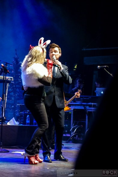 Kim-Wildes-Christmas-Party-Concert-Review-2013-London-O2-Shepherds-Bush-Empire-Photos-Setlist-December-22-101-RSJ
