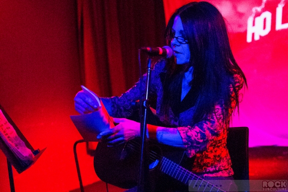 Johnette-Napolitano-Solo-Show-Concrete-Blonde-Concert-Review-January-2014-San-Diego-The-Griffin-01-RSJ