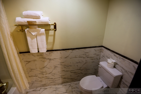 Ayres-Hotel-Manhattan-Beach-Hawthorne-Review-2014-Travel-Trip-Advisor-Photos-Recommendations-01-RSJ