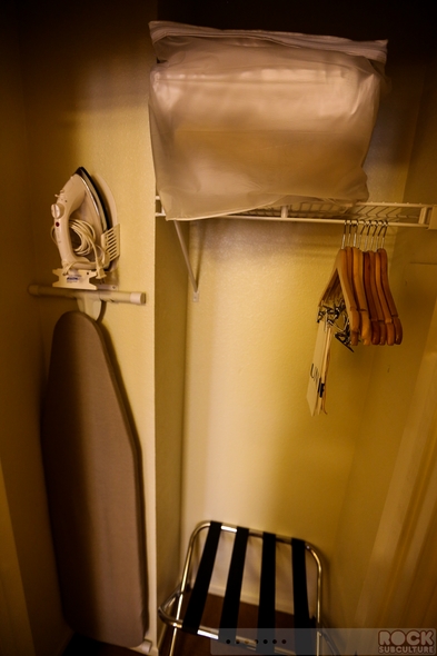 Ayres-Hotel-Manhattan-Beach-Hawthorne-Review-2014-Travel-Trip-Advisor-Photos-Recommendations-01-RSJ