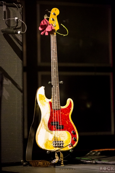 The-Pixies-Concert-Review-Tour-2014-North-America-US-California-Fox-Theater-Oakland-Photos-Setlist-001-RSJ