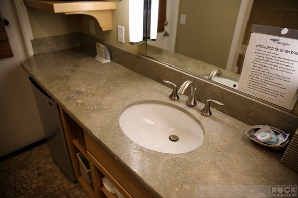 Cambria-Shores-Inn-Motel-Review-Hotel-Bed-and-Breakfast-Moonstone-Beach-01-RSJ
