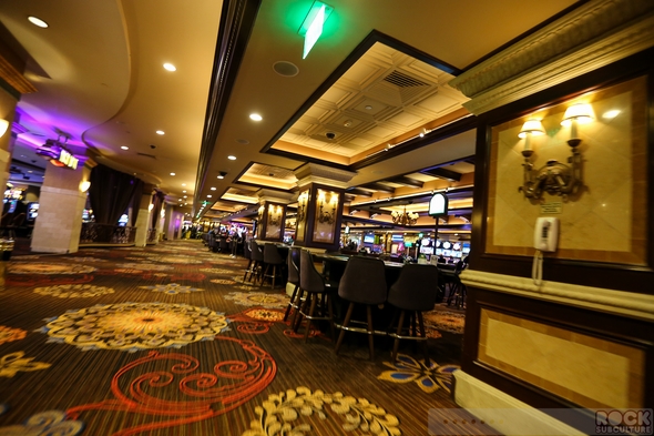 Hotel-Review-Resort-Travel-Harrahs-South-Lake-Tahoe-Stateline-Nevada-California-01-RSJ