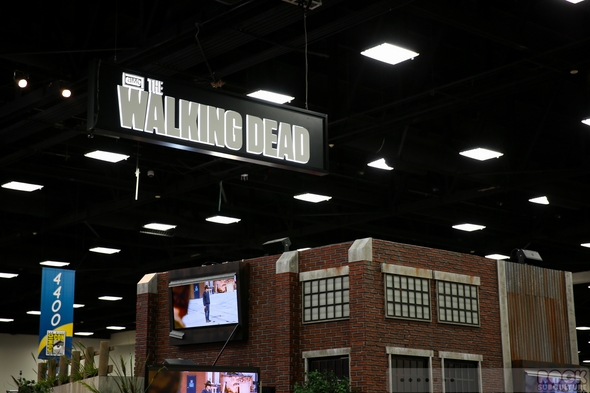 SDCC-San-Diego-Comic-Con-2014-Photos-Photography-Exhibit-Hall-Gaslamp-Costumes-001-RSJ