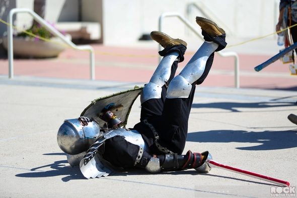 SDCC-San-Diego-Comic-Con-2014-Photos-Photography-Exhibit-Hall-Gaslamp-Costumes-001-RSJ