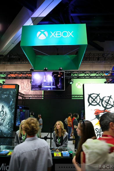 SDCC-San-Diego-Comic-Con-2014-Photos-Photography-Exhibit-Hall-Gaslamp-Costumes-001-RSJ