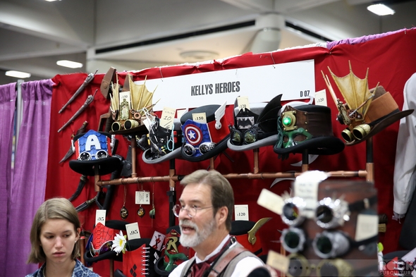SDCC-San-Diego-Comic-Con-2014-Photos-Photography-Exhibit-Hall-Gaslamp-Costumes-001-RSJ