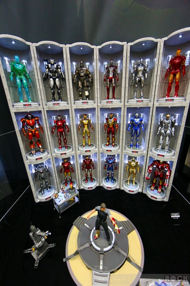 SDCC-San-Diego-Comic-Con-2014-Photos-Photography-Exhibit-Hall-Gaslamp-Costumes-001-RSJ