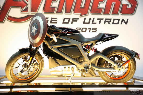 SDCC-San-Diego-Comic-Con-2014-Photos-Photography-Exhibit-Hall-Gaslamp-Costumes-001-RSJ