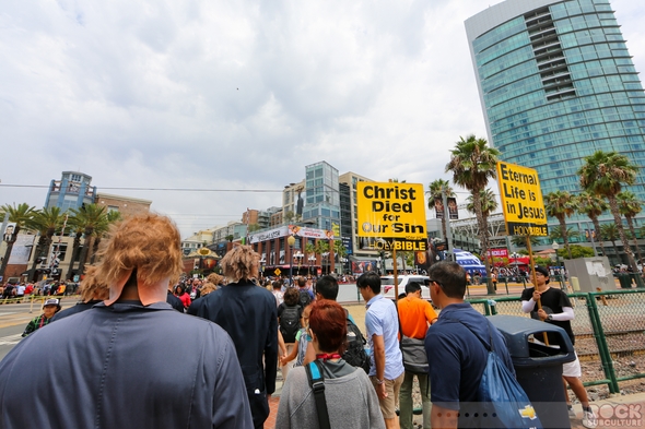 SDCC-San-Diego-Comic-Con-2014-Photos-Photography-Exhibit-Hall-Gaslamp-Costumes-001-RSJ