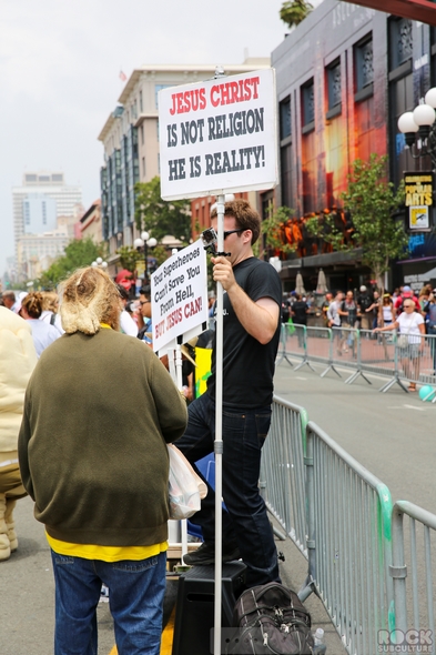 SDCC-San-Diego-Comic-Con-2014-Photos-Photography-Exhibit-Hall-Gaslamp-Costumes-001-RSJ