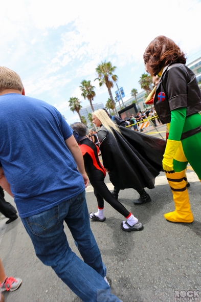 SDCC-San-Diego-Comic-Con-2014-Photos-Photography-Exhibit-Hall-Gaslamp-Costumes-001-RSJ