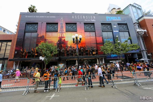 SDCC-San-Diego-Comic-Con-2014-Photos-Photography-Exhibit-Hall-Gaslamp-Costumes-001-RSJ