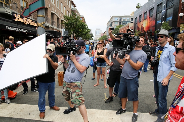 SDCC-San-Diego-Comic-Con-2014-Photos-Photography-Exhibit-Hall-Gaslamp-Costumes-001-RSJ