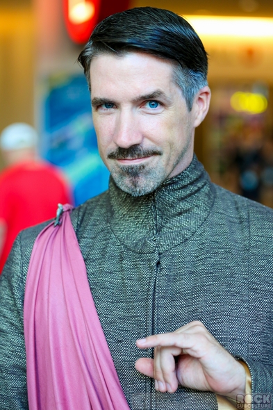 San-Diego-Comic-Con-2014-SDCC-Photos-Photography-Costumes-Cosplay-Exhibit-Hall-Masquerade-Images-High-Resolution-001-RSJ