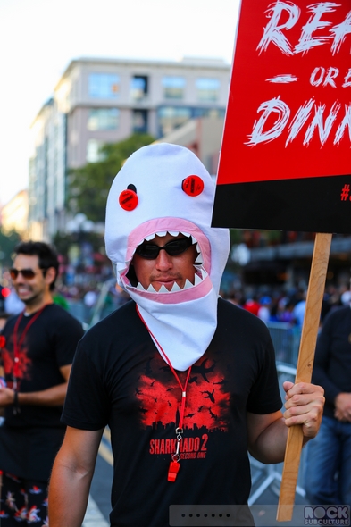 San-Diego-Comic-Con-2014-SDCC-Photos-Photography-Costumes-Cosplay-Exhibit-Hall-Masquerade-Images-High-Resolution-001-RSJ