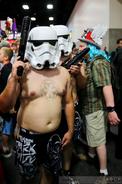 San-Diego-Comic-Con-2014-SDCC-Photos-Photography-Costumes-Cosplay-Exhibit-Hall-Masquerade-Images-High-Resolution-001-RSJ