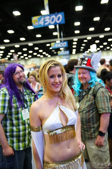 San-Diego-Comic-Con-2014-SDCC-Photos-Photography-Costumes-Cosplay-Exhibit-Hall-Masquerade-Images-High-Resolution-001-RSJ
