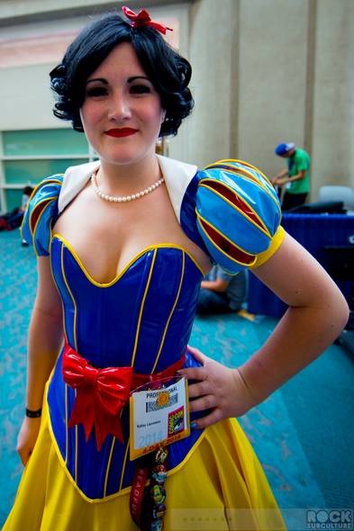 San-Diego-Comic-Con-2014-SDCC-Photos-Photography-Costumes-Cosplay-Exhibit-Hall-Masquerade-Images-High-Resolution-101-RSJ