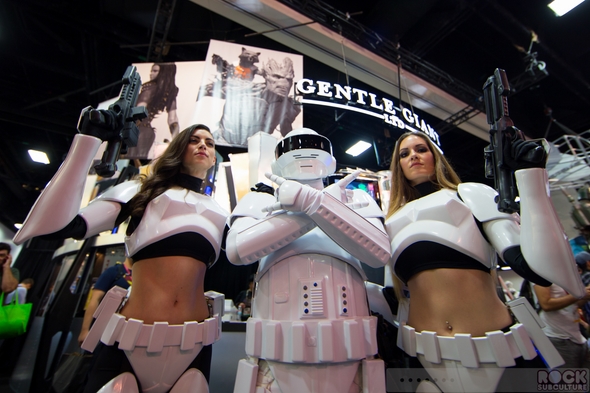 San-Diego-Comic-Con-2014-SDCC-Photos-Photography-Costumes-Cosplay-Exhibit-Hall-Masquerade-Images-High-Resolution-101-RSJ