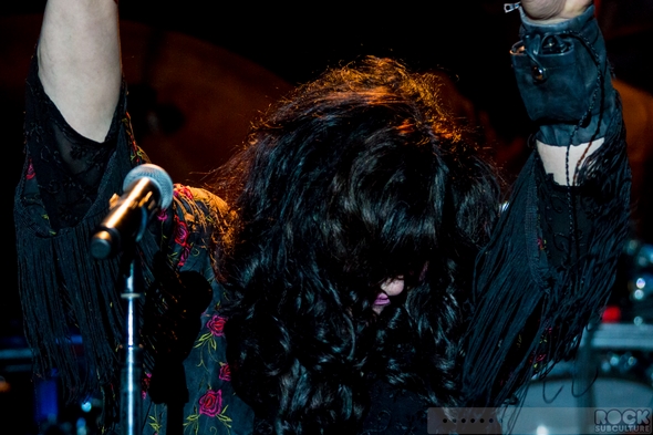 Heart-Concert-Review-2014-Tour-Photos-Setlist-Ann-Wilson-Nancy-Wilson-Mountain-Winery-Saratoga-001-RSJ