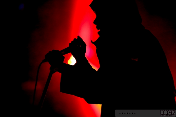 Crystal-Castles-Break-Up-Split-Quit-Concert-Photos-Live-Photography-Oakland-Fox-Theater-Pictures-Alice-Glass-Leaves-2012-2013-2014-01-RSJ
