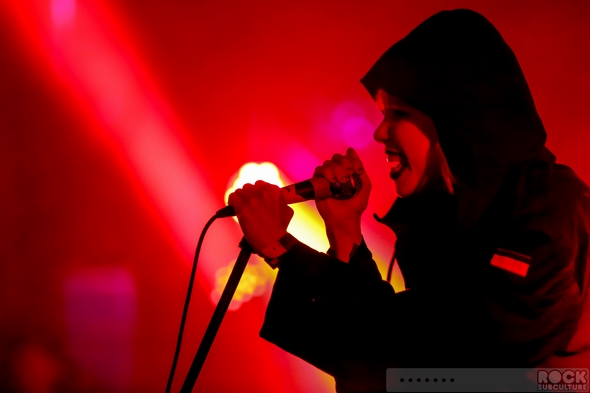 Crystal-Castles-Break-Up-Split-Quit-Concert-Photos-Live-Photography-Oakland-Fox-Theater-Pictures-Alice-Glass-Leaves-2012-2013-2014-01-RSJ