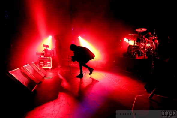 Crystal-Castles-Break-Up-Split-Quit-Concert-Photos-Live-Photography-Oakland-Fox-Theater-Pictures-Alice-Glass-Leaves-2012-2013-2014-01-RSJ