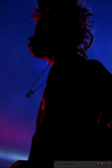 Crystal-Castles-Break-Up-Split-Quit-Concert-Photos-Live-Photography-Oakland-Fox-Theater-Pictures-Alice-Glass-Leaves-2012-2013-2014-01-RSJ