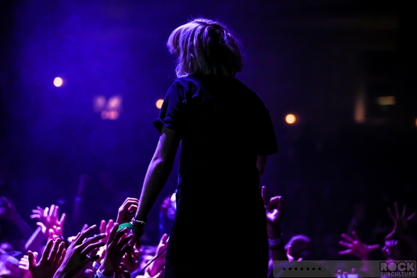 Crystal-Castles-Break-Up-Split-Quit-Concert-Photos-Live-Photography-Oakland-Fox-Theater-Pictures-Alice-Glass-Leaves-2012-2013-2014-01-RSJ