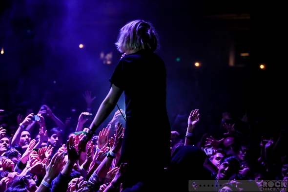 Crystal-Castles-Break-Up-Split-Quit-Concert-Photos-Live-Photography-Oakland-Fox-Theater-Pictures-Alice-Glass-Leaves-2012-2013-2014-01-RSJ