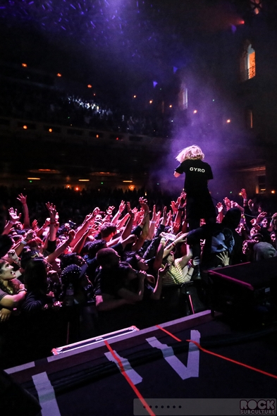 Crystal-Castles-Break-Up-Split-Quit-Concert-Photos-Live-Photography-Oakland-Fox-Theater-Pictures-Alice-Glass-Leaves-2012-2013-2014-01-RSJ