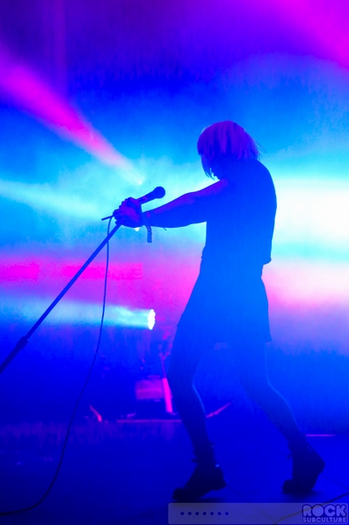 Crystal-Castles-Break-Up-Split-Quit-Concert-Photos-Live-Photography-Oakland-Fox-Theater-Pictures-Alice-Glass-Leaves-2012-2013-2014-01-RSJ