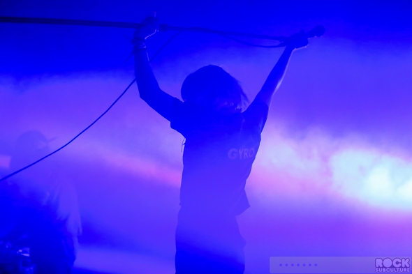 Crystal-Castles-Break-Up-Split-Quit-Concert-Photos-Live-Photography-Oakland-Fox-Theater-Pictures-Alice-Glass-Leaves-2012-2013-2014-01-RSJ