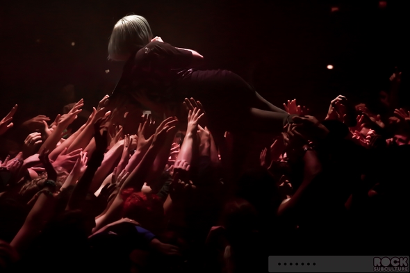 Crystal-Castles-Break-Up-Split-Quit-Concert-Photos-Live-Photography-Seattle-SoDo-Pictures-Alice-Glass-Leaves-2012-2013-2014-01-RSJ