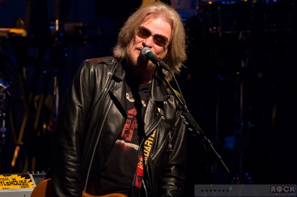 Darryl-Hall-and-John-Oates-Concert-Review-Tour-2014-Live-Photos-Mountain-Winery-Saratoga-Setlist-October-01-RSJ