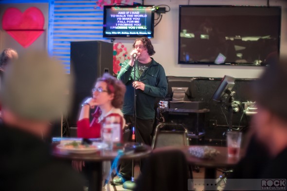 When-In-Rome-2014-Concert-Review-Photos-Clive-Farrington-New-Wave-Restaurant-8tease-002-RSJ