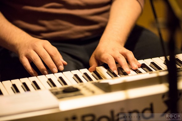 When-In-Rome-2014-Concert-Review-Photos-Clive-Farrington-New-Wave-Restaurant-8tease-002-RSJ