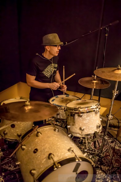 When-In-Rome-2014-Concert-Review-Photos-Clive-Farrington-New-Wave-Restaurant-8tease-002-RSJ