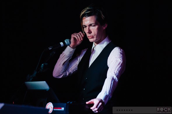 When-In-Rome-2014-Concert-Review-Photos-Clive-Farrington-New-Wave-Restaurant-8tease-102-RSJ