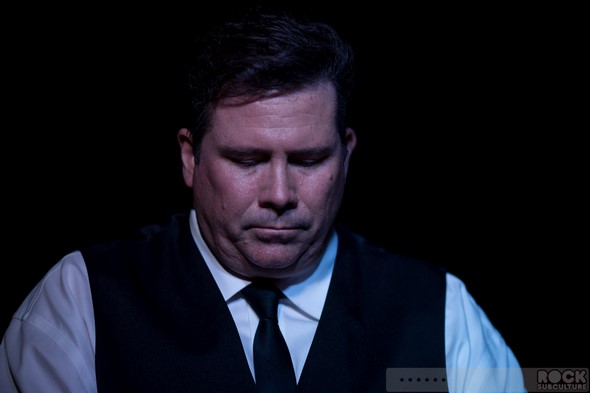 When-In-Rome-2014-Concert-Review-Photos-Clive-Farrington-New-Wave-Restaurant-8tease-102-RSJ