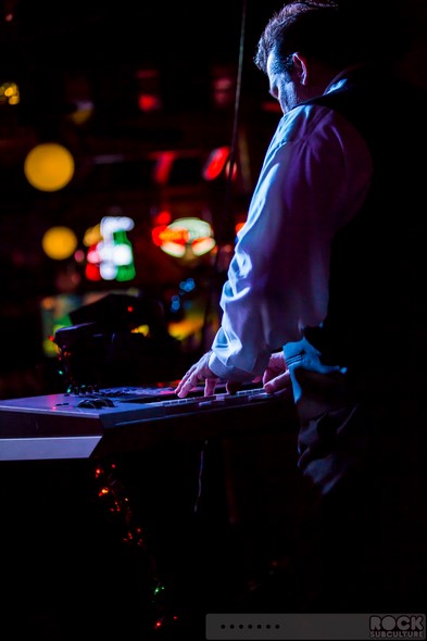 When-In-Rome-2014-Concert-Review-Photos-Clive-Farrington-New-Wave-Restaurant-8tease-102-RSJ