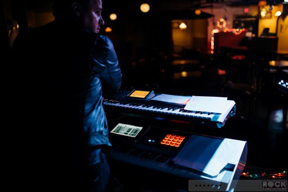 When-In-Rome-2014-Concert-Review-Photos-Clive-Farrington-New-Wave-Restaurant-8tease-102-RSJ