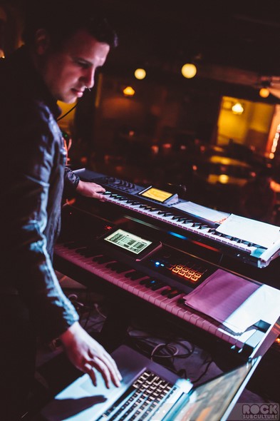 When-In-Rome-2014-Concert-Review-Photos-Clive-Farrington-New-Wave-Restaurant-8tease-102-RSJ