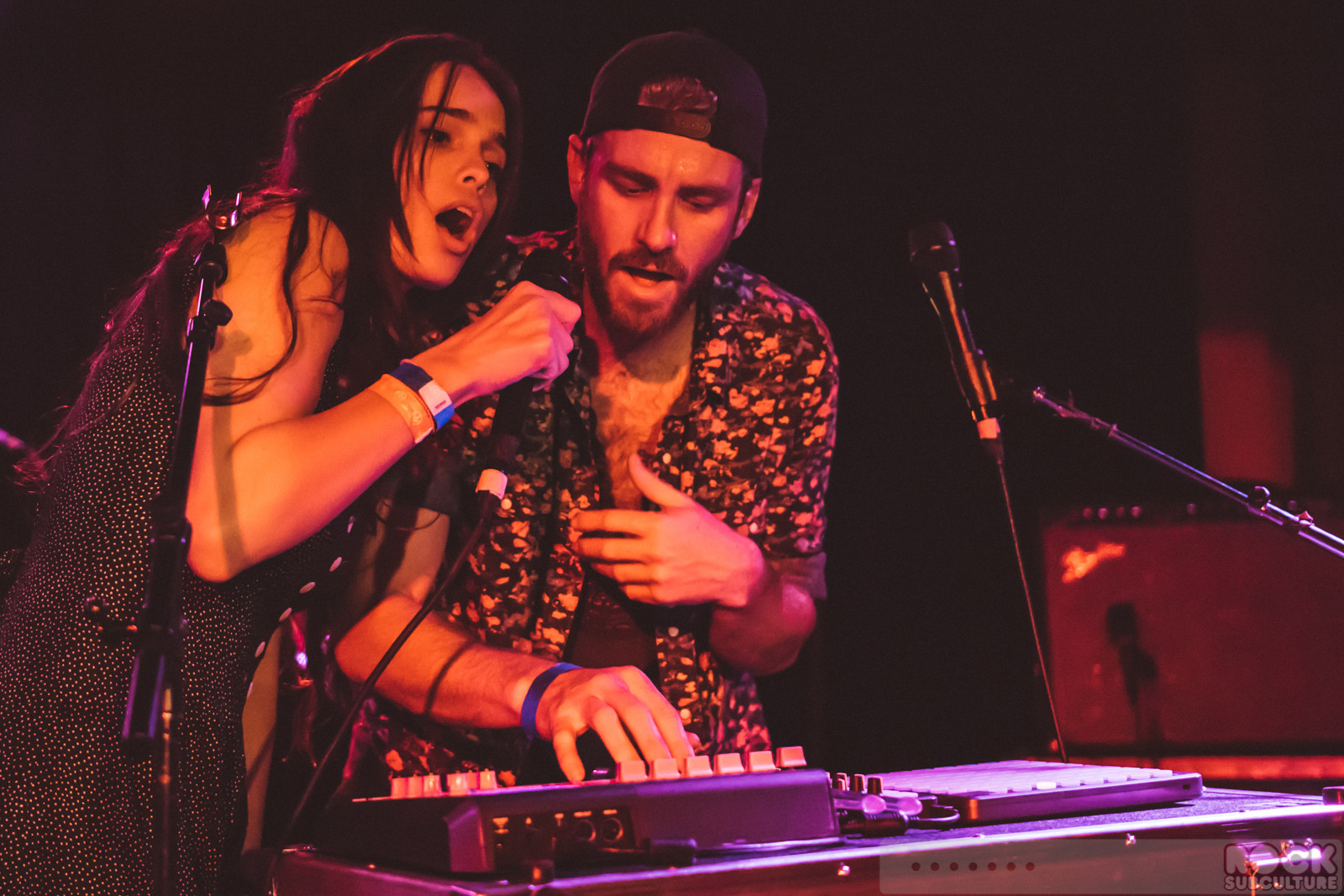 The-Ting-Tings-2015-Tour-Photos-Concert-Review-Live-Photography-Super-Critical-Sacramento-Harlows-Kaneholler-005