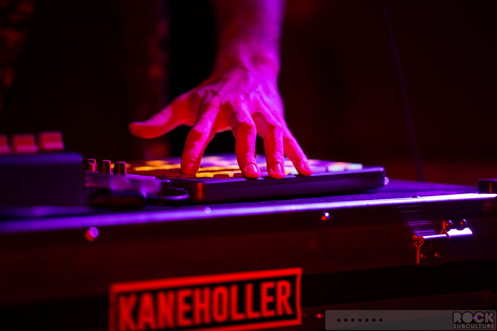 The-Ting-Tings-2015-Tour-Photos-Concert-Review-Live-Photography-Super-Critical-Sacramento-Harlows-Kaneholler-018